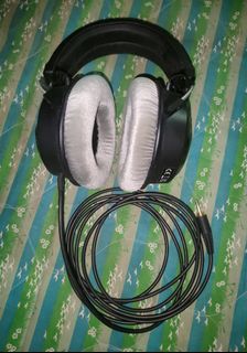 (Category: ) located in . Submitted by barang_second_terpelihara (Listing ID 1464495242, Image 1). Description: .