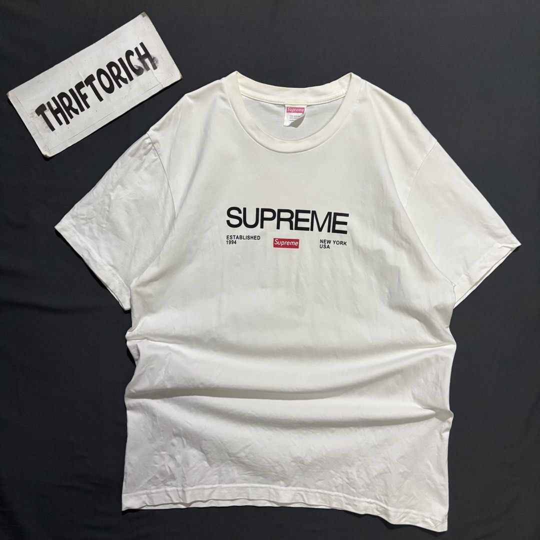 SUPREME WHITE SHIRT (Category: Tshirts & Polo Shirts ) located in Taytay. Submitted by dwinsapparel (Listing ID 1464456822, Image 1). Description: SUPREME WHITE SHIRT W-20.5 L-28 EXCELLENT CONDITION NEED WASH COMPLETE TAGS.