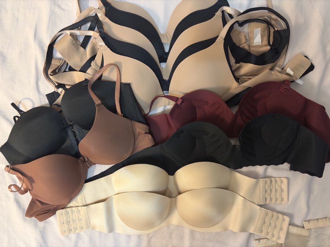 TakeAll - UNUSED CupA seamless push up bras (Category: Undergarments & Loungewear) located in Malvar. Submitted by chatztash (Listing ID 1464454107, Image 2). Description: 11 pcs of Unused 32 CUP A bras mixed of: - slight push up - maximum push up - with underwire, no underwire - front buckle - everyday bras - all seamless bras all unused!!!!! just tried on and stored rfs: i kept buying 32 cupA because i have small body frame and 32 is the smalle