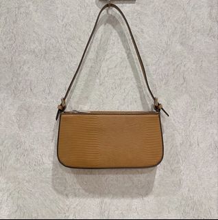 (Kategori: ) berada di . Dikirim oleh prelovedbli (ID iklan 1464429980, Gambar 1). Deskripsi: .