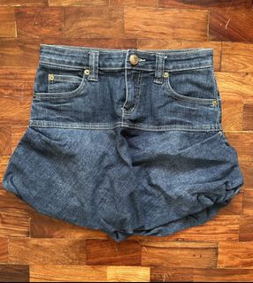 (Category: ) located in . Submitted by buy.preloved (Listing ID 1464375844, Image 1). Description: .
