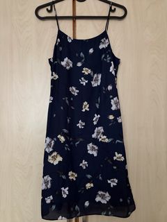 (Category: ) located in . Submitted by myexplodingwardrobe (Listing ID 1464438799, Image 1). Description: .