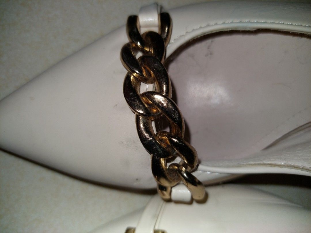 TCTBTA dress shoe (Category: Dress Shoes) located in Manila. Submitted by okeanos (Listing ID 1464364303, Image 3). Description: Selling just to declutter You can also make a offer.