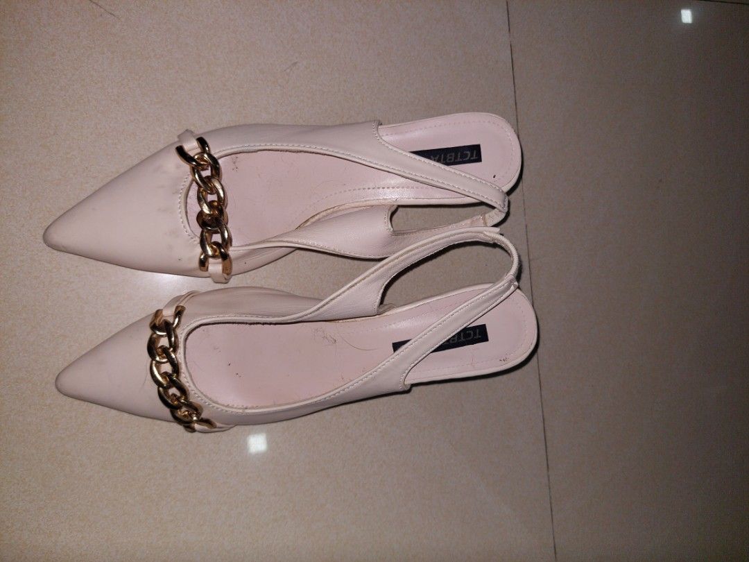 TCTBTA dress shoe (Category: Dress Shoes) located in Manila. Submitted by okeanos (Listing ID 1464364303, Image 1). Description: Selling just to declutter You can also make a offer.