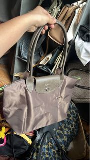 (Category: ) located in . Submitted by kellysthrift_ (Listing ID 1464468627, Image 1). Description: .