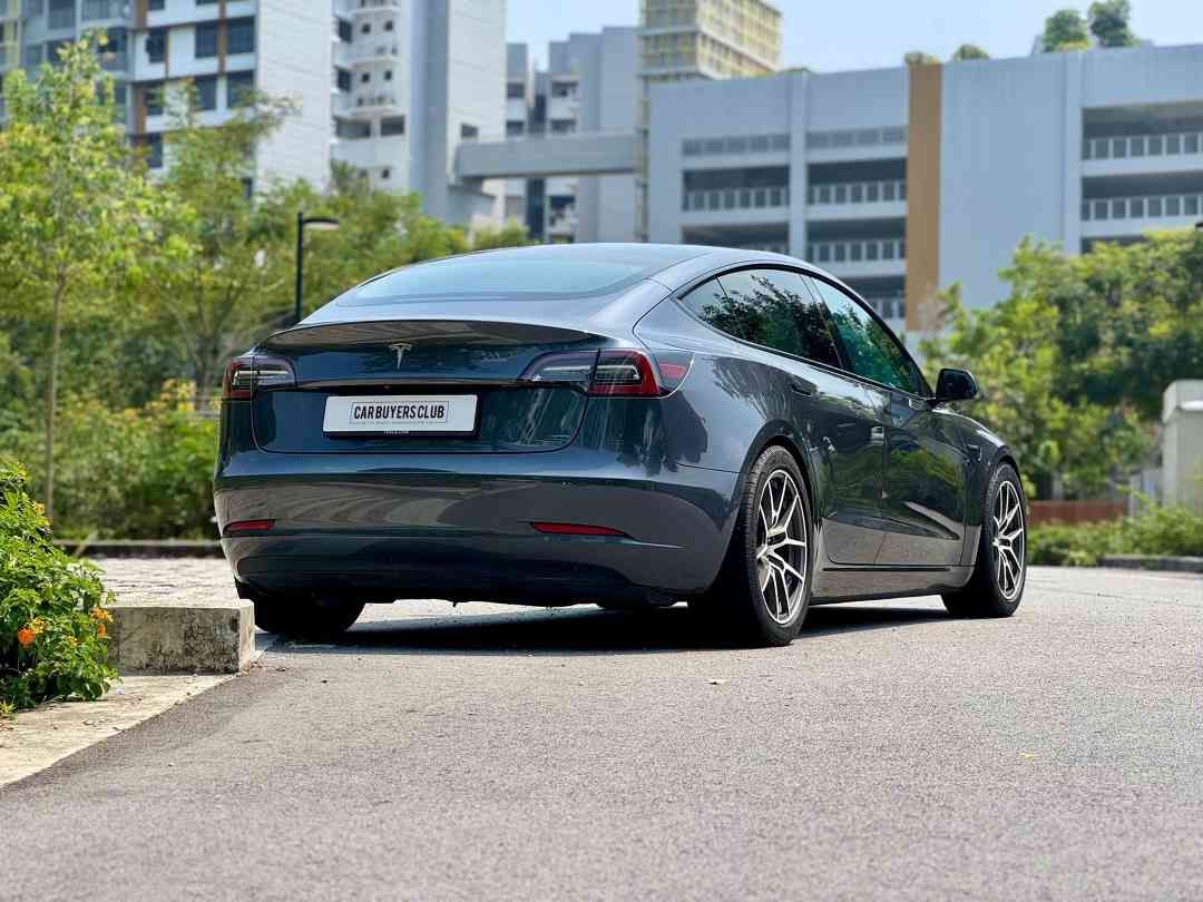 Tesla Model 3 Electric Standard Range (A) (Category: Used Cars) located in Singapore. Submitted by carbuyersclub (Listing ID 1464409160, Image 3). Description: CarBuyers Club SG #1 Tesla reseller, 500+ Google reviews, SGCM Premium Dealer 2026! Massive cash rebate of $17k to grab at the end of COE! Vehicle is equipped with 8 years battery warranty from Tesla till Dec 2029 for absolute piece of mind. Why pay more for petrol when you get so much mor