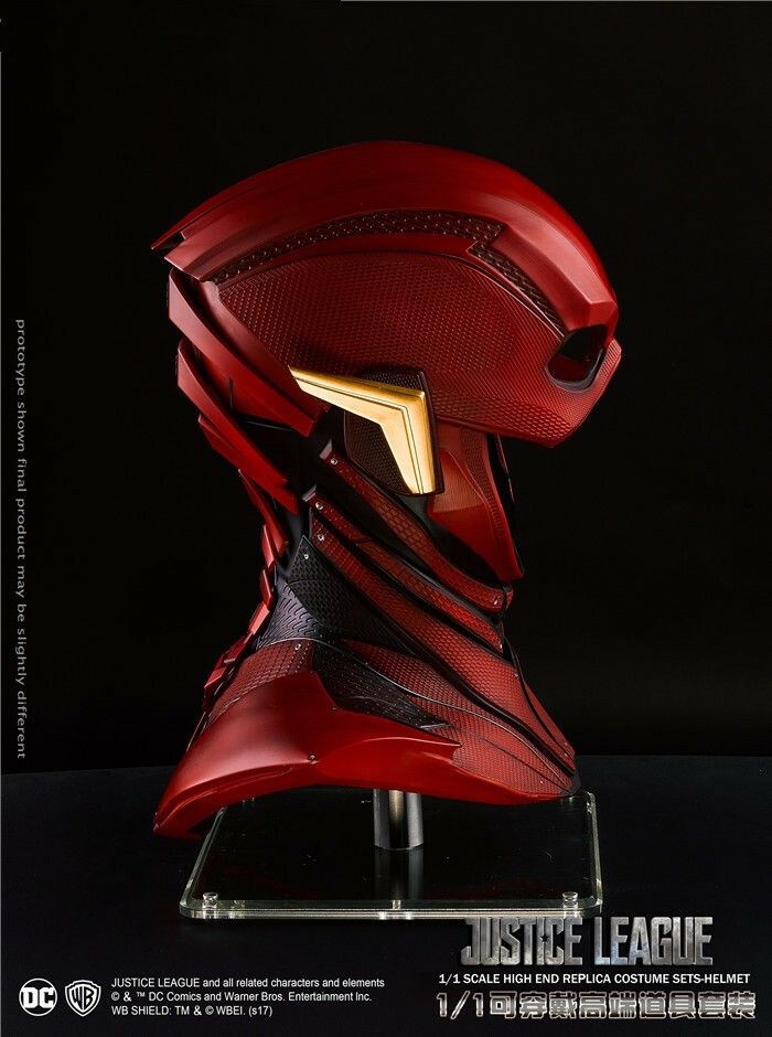 THE FLASH Helmet (Category: Figurines & Statues) located in Manila. Submitted by everyallmustgo (Listing ID 1464556672, Image 3). Description: NEGOTIABLE.
