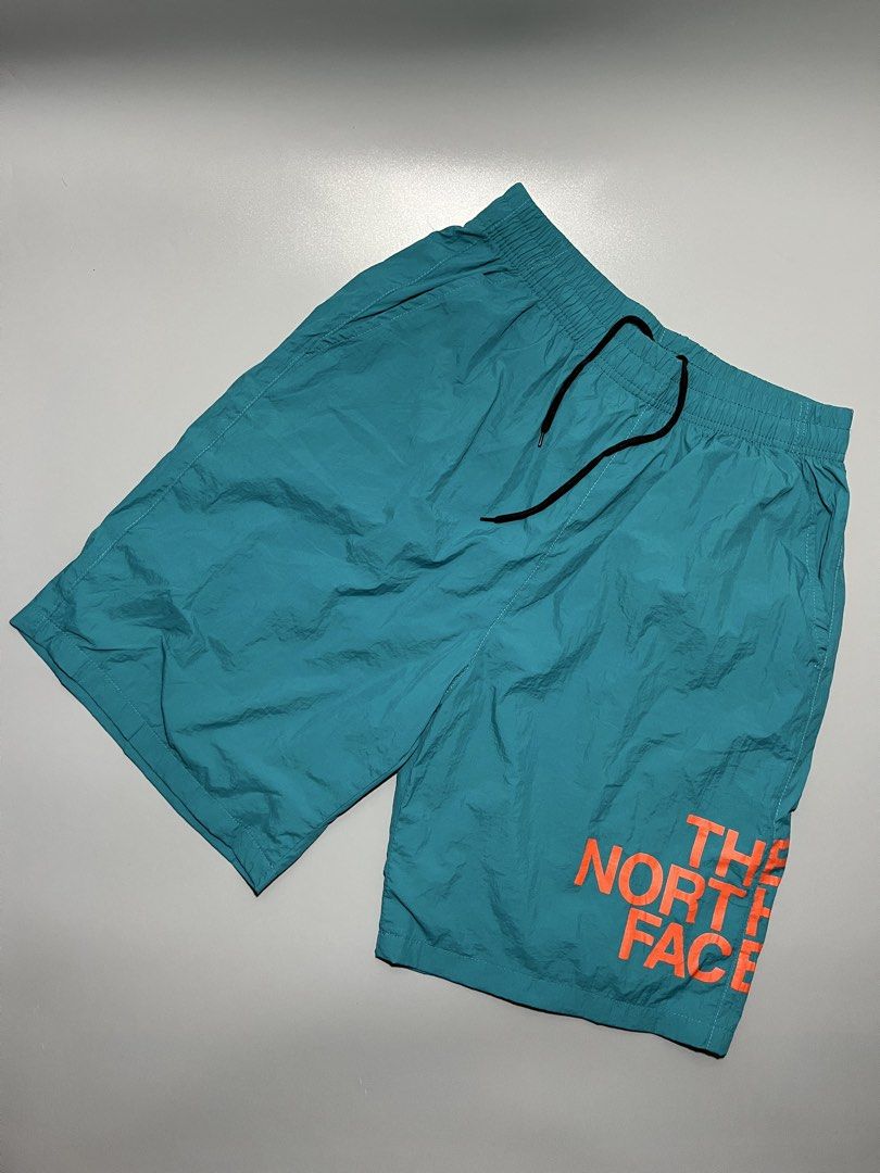 The North Face Class V Water Shorts (Category: Shorts) located in Caloocan City. Submitted by jvn_23 (Listing ID 1464463264, Image 2). Description: The North Face Class V Water Shorts Authentic/Legit💯 Excellent Condition 📍 No issue❗️ Color rate: 10/10📍 Dimes: 30-40” Waist 21” Length .