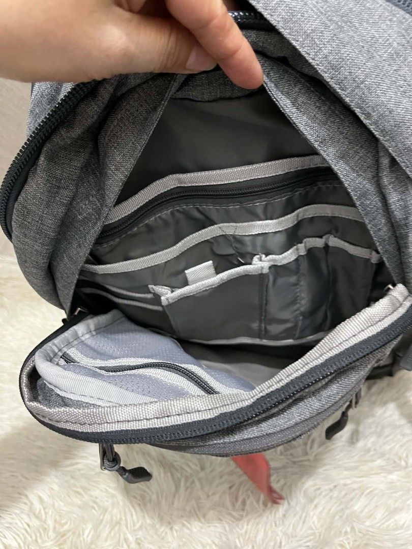 The North Face Surge II Transit Backpack Grey (Category: Backpacks) located in Imus. Submitted by desvasquez (Listing ID 1464447192, Image 3). Description: - Brand: The North Face - Model: Surge II Transit - Color: Grey - Features: Multiple compartments for organization - Main compartment - Front organizer pocket - Side pockets - with Laptop and ipad sleeve - Condition: Brand new with tag - Dimension: Height -21 inches Length-13 inches, width -5 