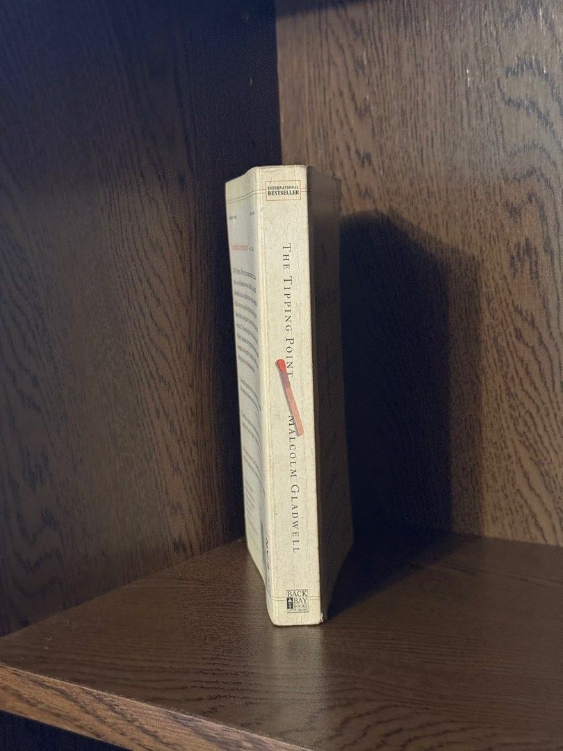 The Tipping Point by Malcolm Gladwell (Category: Storybooks) located in Rodriguez. Submitted by bmade08 (Listing ID 1464516481, Image 2). Description: The Tipping Point: How Little Things Can Make a Big Difference by Malcolm Gladwell - International bestseller - Explores social epidemics and trends - Offers a new perspective on the world - Highly recommended for those interested in how ideas spread With tanning and creases mass market paperback (
