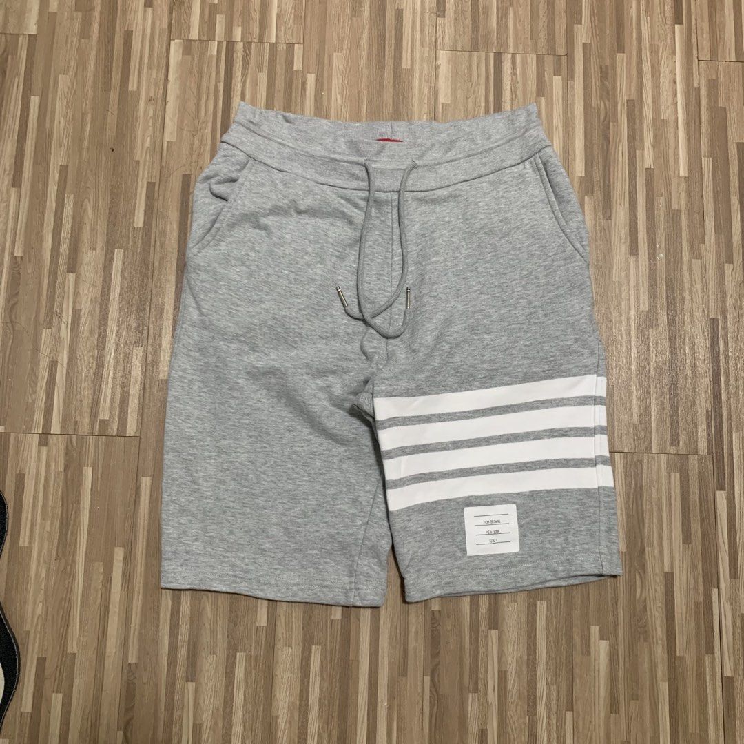 Thom Browne Short (Category: Activewear) located in Cordova. Submitted by get.find14 (Listing ID 1464535516, Image 1). Description: Thom browne short Good condition Size 1 - Small Color rate:9.6/10 See pic for details Stain not visible Dm if interested .