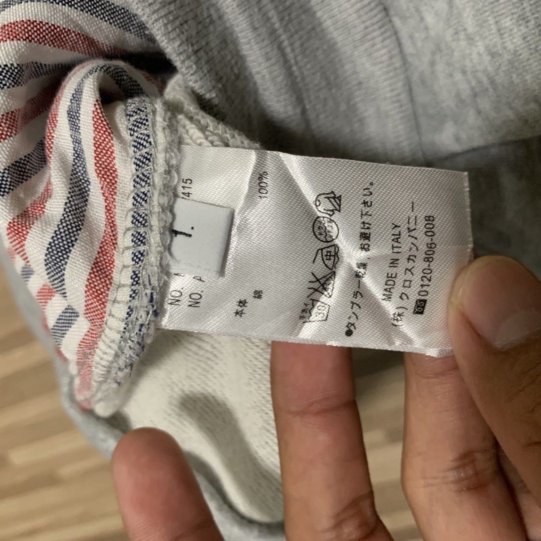 Thom Browne Short (Category: Activewear) located in Cordova. Submitted by get.find14 (Listing ID 1464535516, Image 3). Description: Thom browne short Good condition Size 1 - Small Color rate:9.6/10 See pic for details Stain not visible Dm if interested .