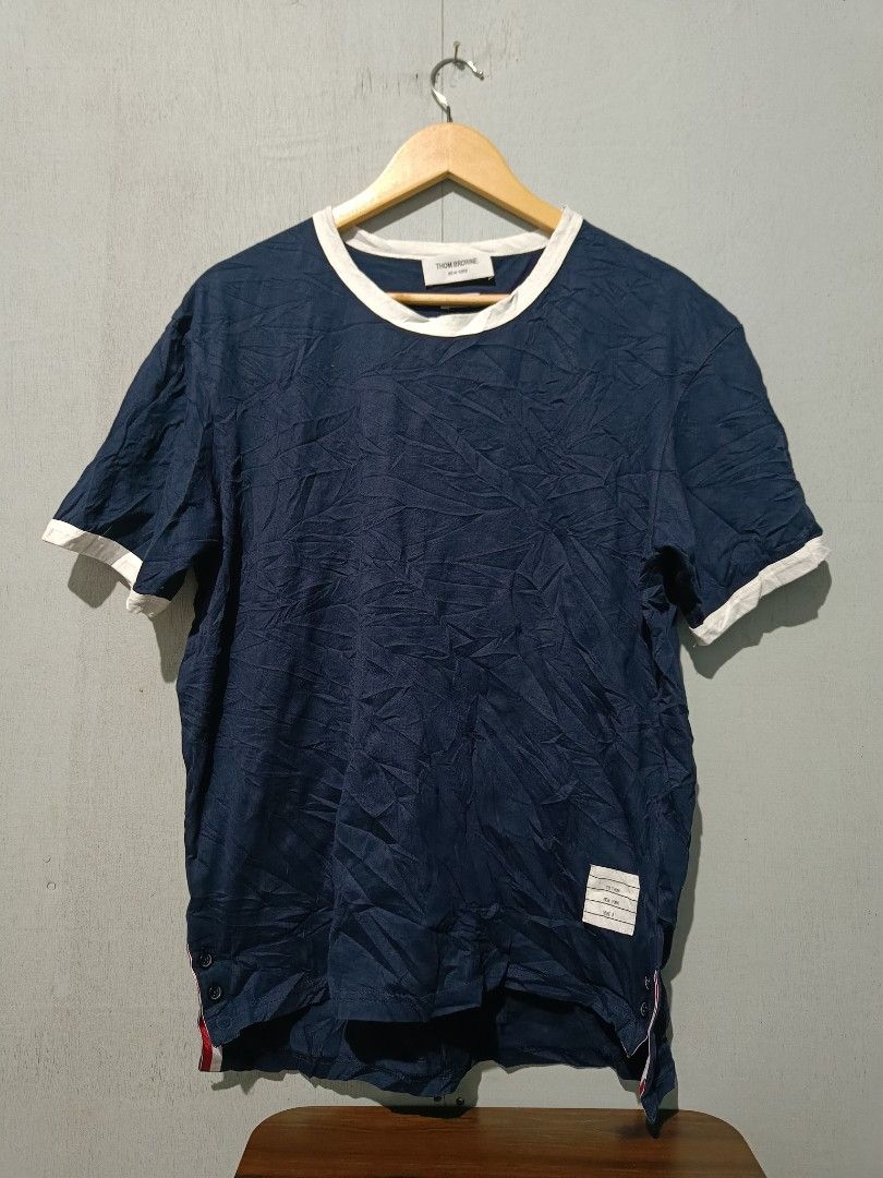 THOM BROWNE T SHIRT (Category: Tshirts & Polo Shirts ) located in Davao. Submitted by thrift.it.denzz (Listing ID 1464445257, Image 1). Description: THOM BROWNE T-SHIRT •SIZE LARGE W21 L27 •GOOD AS NEW CONDITION •NEED WASH •1,200 🏷️ FREE SHIPPING 📩DM📩.