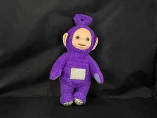 (Category: ) located in . Submitted by aacurations (Listing ID 1464403850, Image 1). Description: .