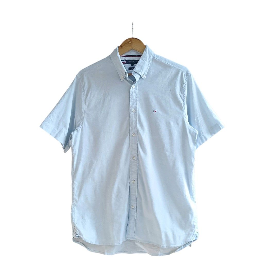TOMMY HILFIGER POLO LIGHT BLUE (Category: Formal Shirts) located in Paranaque City. Submitted by AlwaysOpen (Listing ID 1464467481, Image 1). Description: TOMMY HILFIGER LIGHT BLUE SIZE MED CAN FIT TO LARGE ( 21x29 ) EXCELLENT CONDITION / NO ISSUES 850+SF .