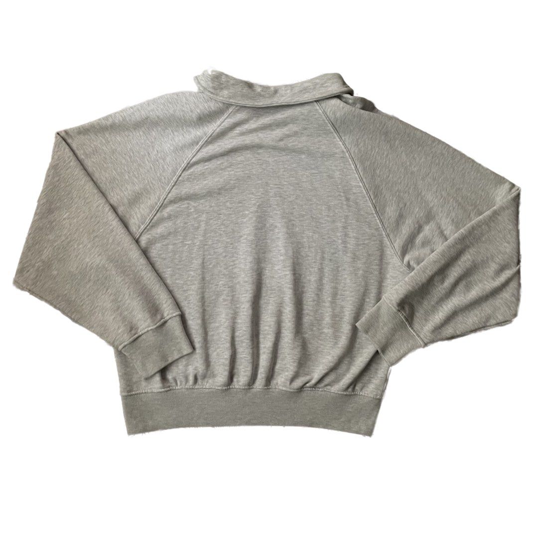 Topten Racing Club Sweater (Category: Coats, Jackets and Outerwear) located in Baguio. Submitted by bentabox (Listing ID 1464469097, Image 2). Description: no flaws 26x22.