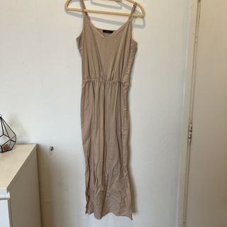 (Category: ) located in . Submitted by sara.fm (Listing ID 1464402776, Image 1). Description: .