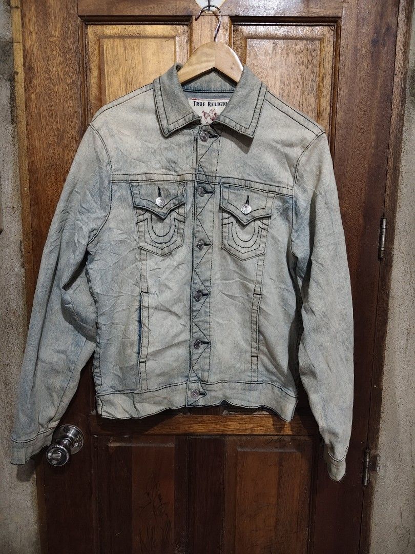 True Religion Denim Jacket (Category: Coats, Jackets and Outerwear) located in Iloilo. Submitted by branded-boy0422_16 (Listing ID 1464462331, Image 1). Description: xs on tag fits Meduim W: 19 L: 25 Excellent to as new Need washed only.