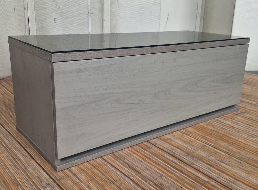 Tv rack (Category: TV Consoles) located in Meycauayan. Submitted by marygracecasimiro (Listing ID 1464522123, Image 3). Description: TV Stand, Glass Top Good up to 42” L39 x W16 x H15 Price: 5,900💚.