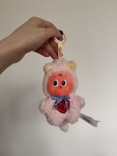 (Category: ) located in . Submitted by nat_qualitypreloved (Listing ID 1464365744, Image 1). Description: .