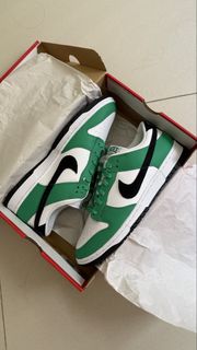 (Category: ) located in . Submitted by cendol_sneakers (Listing ID 1464475002, Image 1). Description: .