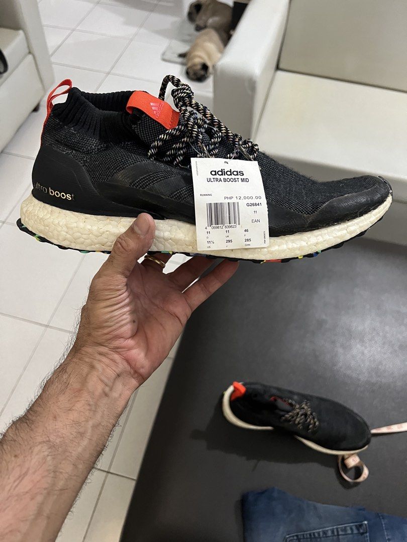 ULTRABOOST ATR (Category: Sneakers) located in Santa Maria. Submitted by jeshtine (Listing ID 1464396306, Image 1). Description: .