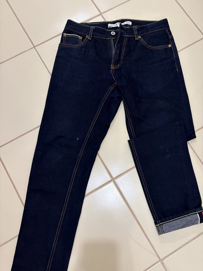 Uncle Fu selvedge Denim (Category: Jeans) located in Manila. Submitted by lucernas15 (Listing ID 1464525211, Image 3). Description: Size: Waist 32 Length 40” Hem 6” Issue: Kita sa 3rd Photo. May white stain at pin hole. Pero un-noticeable pag suot. Manila Area .