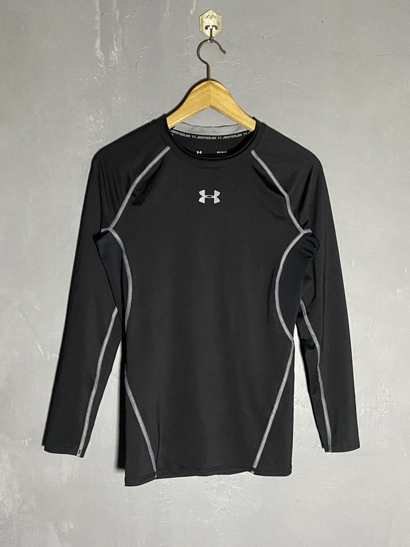 Under Armour compression long sleeve (Category: Activewear) located in Cabuyao City. Submitted by chukz_x (Listing ID 1464535012, Image 2). Description: Under Armour compression long sleeve Size : Large Dimes : 18W 26L Condition : like new Issue : none Price : 850 📍READY TO WEAR 📍Cabuyao Laguna .