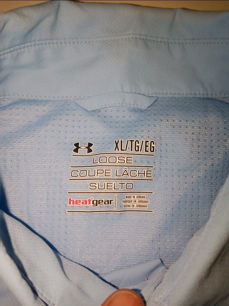 Under Armour Long Sleeve (Category: Formal Shirts) located in Guihulngan. Submitted by johnjohndripgoods (Listing ID 1464360849, Image 2). Description: UA LONG SLEEVE DIMES: 25x31.5 EXCELLENT CONDITION NO ISSUE OPEN FOR VC DM.
