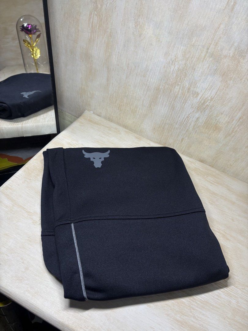 UNDER ARMOUR PROJECT ROCK JOGGER PANTS (Category: Joggers) located in Cabuyao City. Submitted by pormanation-thrift-store (Listing ID 1464403992, Image 2). Description: UNDER ARMOUR PROJECT ROCK JOGGER PANTS Condition: LIKE NEW Color rate: 10/10 (PWEDE SA MASELAN) Size: LARGE Dimes: 30-34”Wx38.5”L Issue: NONE❌ Price: 1800.