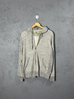 (Category: ) located in . Submitted by basicthrifted (Listing ID 1464530170, Image 1). Description: .