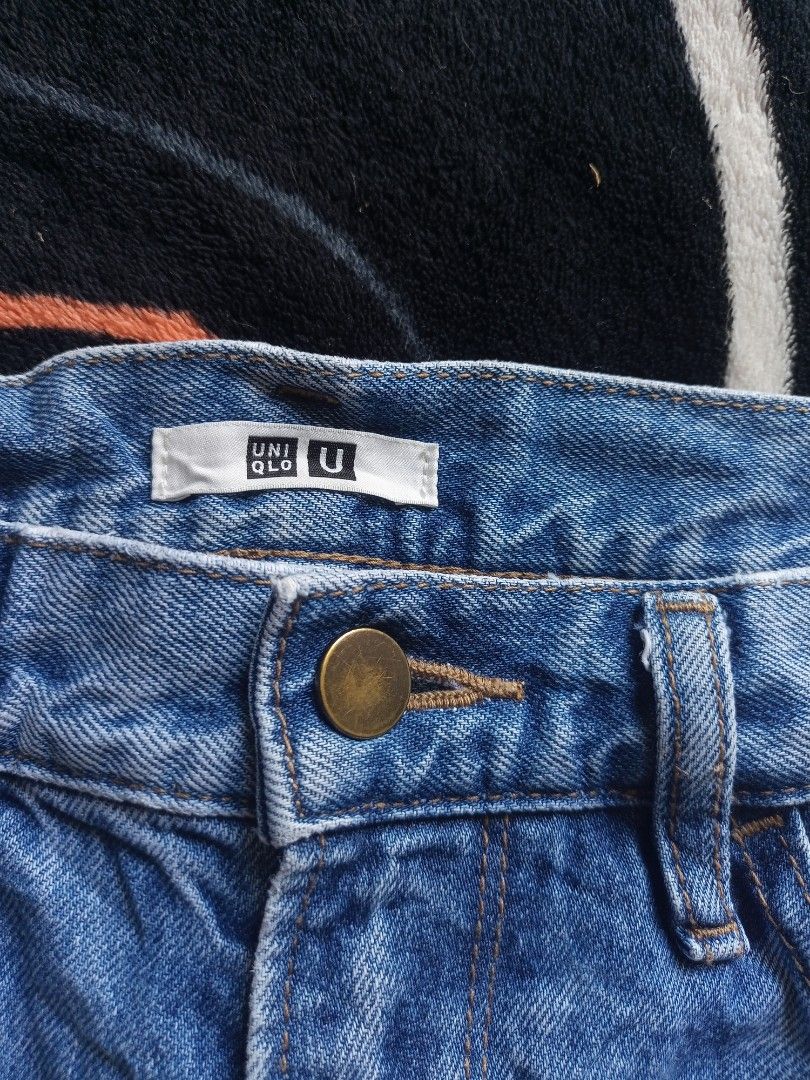 Uniqlo Jeans (Category: Jeans) located in Castilla. Submitted by stignapamorma (Listing ID 1464445760, Image 3). Description: Branded Men's Jeans ( Thrifted ) Size - 30x38 Condition - Excellent Color Rate - 9/10 Issue - None Price - 500+SF.