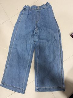 (Category: ) located in . Submitted by boughtonimplusive (Listing ID 1464511208, Image 1). Description: .