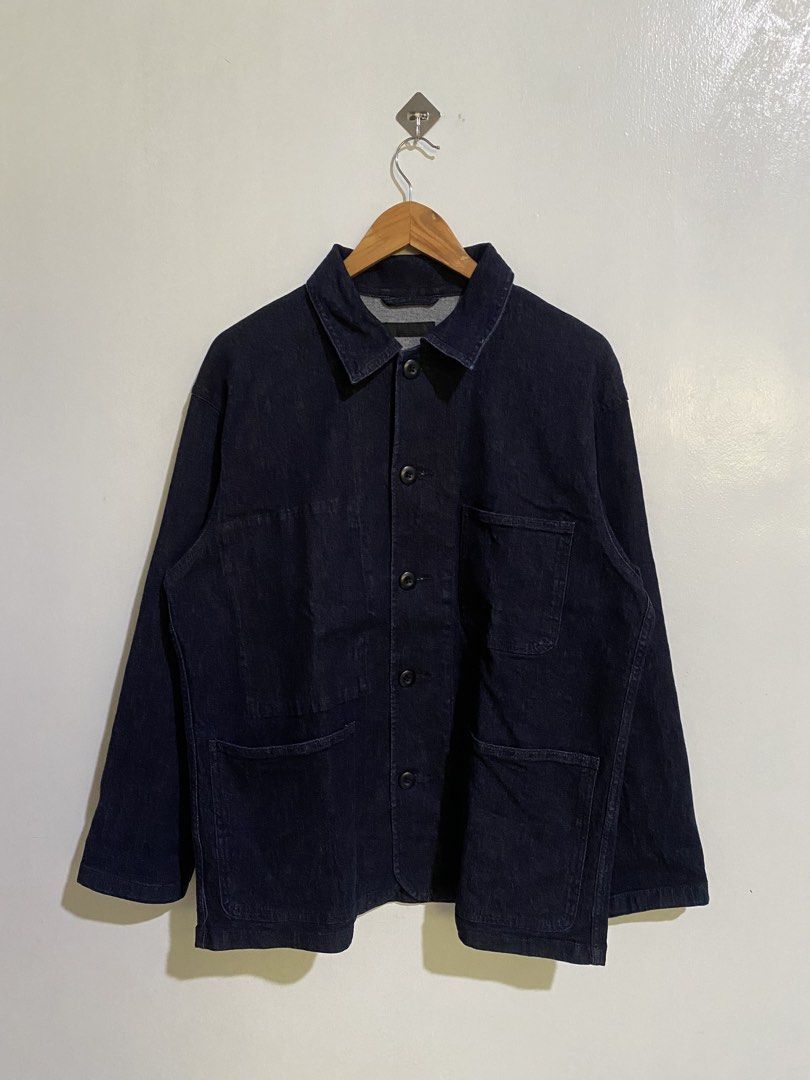 Uniqlo Raw Denim Chore Jacket (Category: Coats, Jackets and Outerwear) located in Pili. Submitted by aries_raye_on_fcbk_dm (Listing ID 1464447022, Image 2). Description: 22x27 Medium to large.