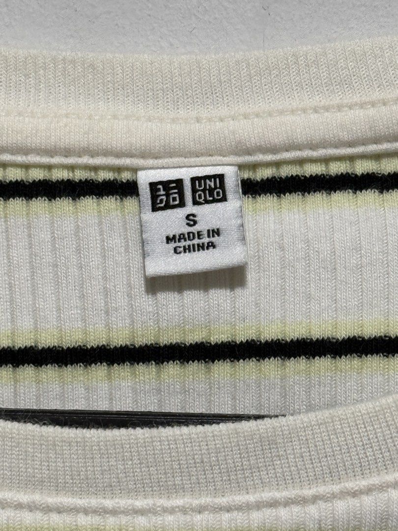 UNIQLO Striped Cropped Top Size S (Category: Shirts) located in Manila. Submitted by krisstine093124 (Listing ID 1464461713, Image 2). Description: - UNIQLO white and black striped cropped top - Size S.