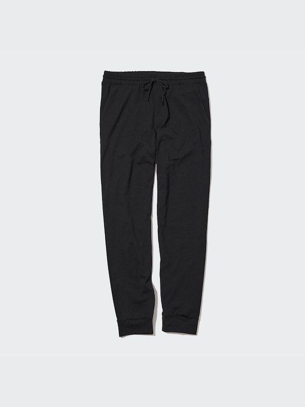 Uniqlo Ultra Stretch Active Jogger Pants (Category: Joggers) located in Naga. Submitted by threadedtreasures (Listing ID 1464378866, Image 1). Description: Good as new! For Men size Small If women size: M-L .