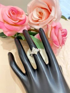(Category: ) located in . Submitted by luxshare_preloved_ (Listing ID 1464466710, Image 1). Description: .