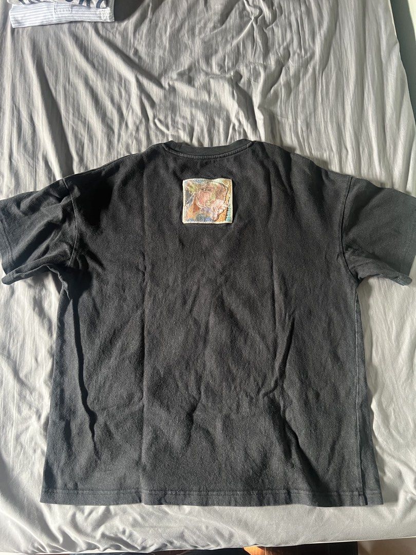 URBAN REVIVO SHIRT (Category: Tshirts & Polo Shirts ) located in Antipolo. Submitted by vintagedon_ (Listing ID 1464363890, Image 3). Description: DIMES: 23W x 27L NO ISSUE.