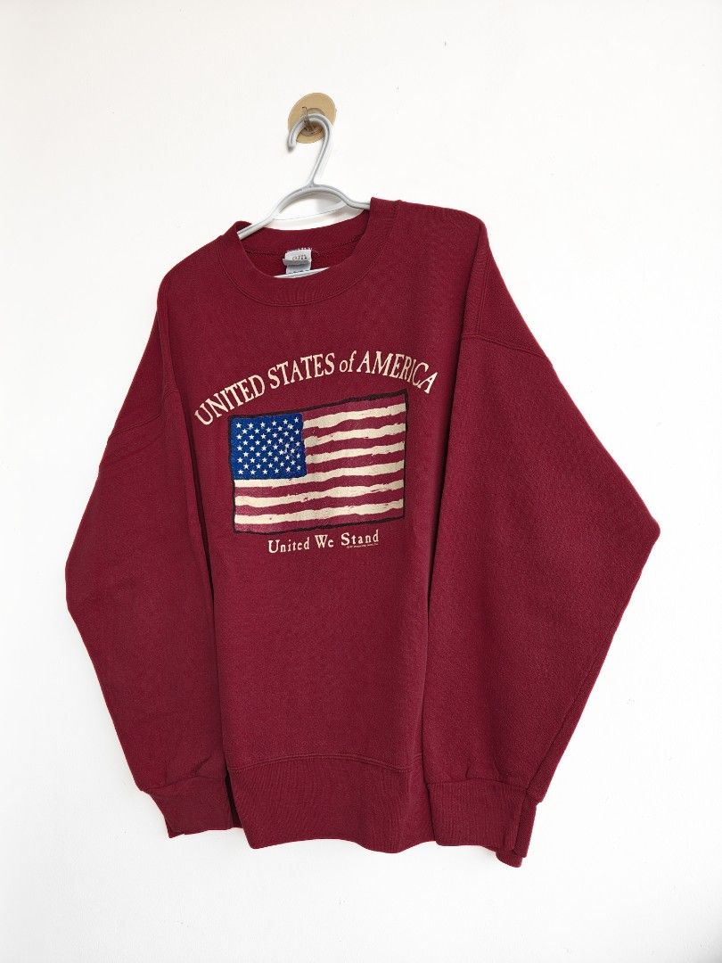 USA Crewneck (Category: Coats, Jackets and Outerwear) located in Imus. Submitted by valentino.bros. (Listing ID 1464547272, Image 2). Description: .