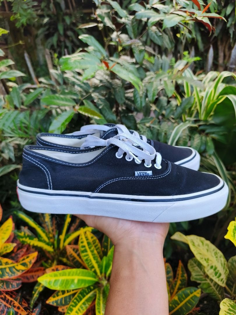 Vans Authentic Black White Sneakers (Category: Sneakers) located in Zamboanga. Submitted by romantic_sole2026 (Listing ID 1464439163, Image 1). Description: Size US 8.5 Mens Good condition .