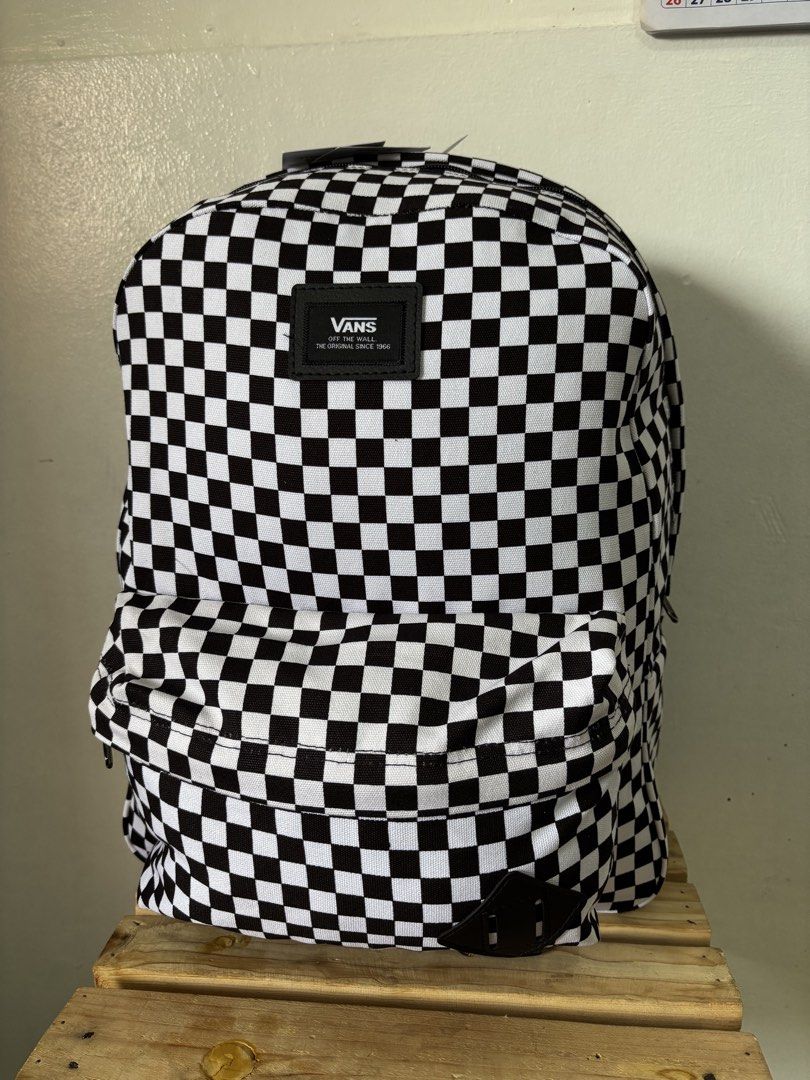 Vans checkered backpack (Category: Backpacks) located in Davao. Submitted by truepenguin_f2a806 (Listing ID 1464522624, Image 1). Description: Brandnew ✅ All details posted We ship nationwide ‼️.
