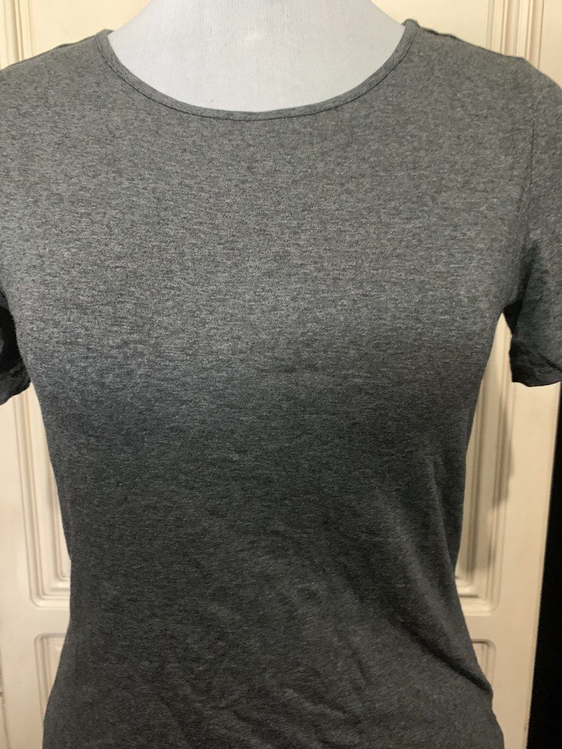 Vince Camuto Grey T-shirt (Category: Sets or Coordinates) located in Quezon City. Submitted by clothingline4sale (Listing ID 1464451383, Image 3). Description: Vince Camuto Gray Shirt Very good condition Brand new with plastic tag Size: medium - semiLarge Bust: 36-40” ; Length: 24” Very nice in actual .