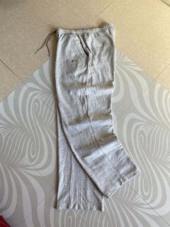 (Category: ) located in . Submitted by dathrifthaven (Listing ID 1464509098, Image 1). Description: .