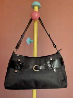 (Category: ) located in . Submitted by vanilla_style (Listing ID 1464443506, Image 1). Description: .