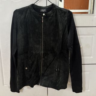 (Category: ) located in . Submitted by mypreloved_haul (Listing ID 1464363492, Image 1). Description: .