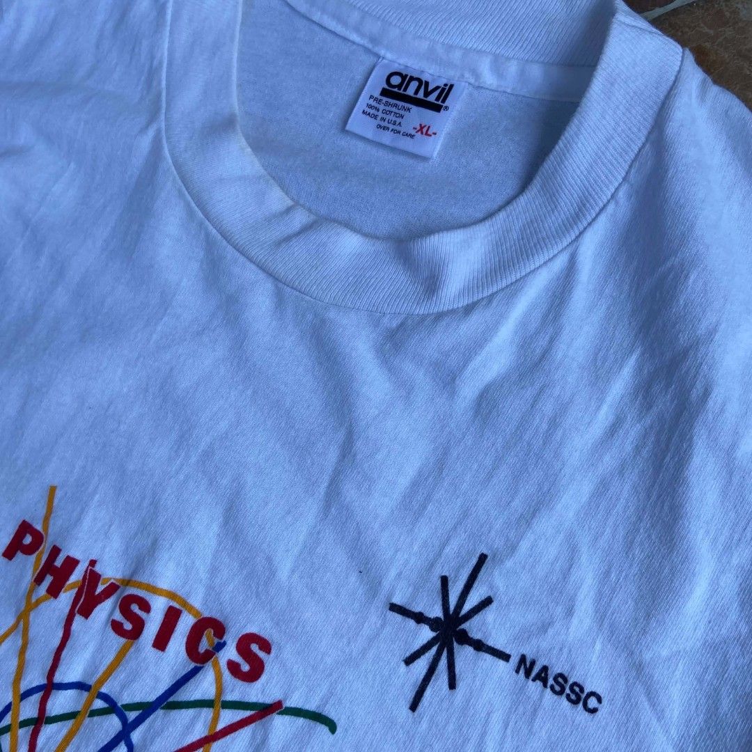 Vintage BlackBar Anvil Physics Tee (Category: Tshirts & Polo Shirts ) located in Catbalogan. Submitted by dmskie15 (Listing ID 1463667771, Image 3). Description: -single stich -xl on tag -good condition -22x28.5.