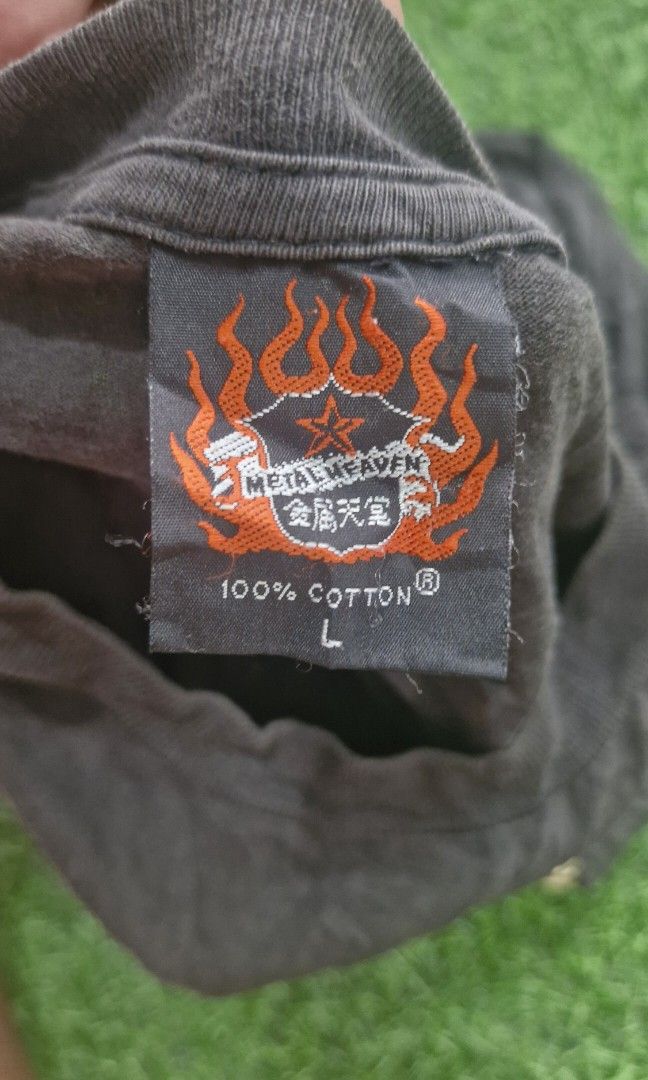 Vintage bootleg john lenon (Category: Tshirts & Polo Shirts ) located in Pili. Submitted by the_g_thrift (Listing ID 1464435825, Image 3). Description: size large on tag dimes: 21 x 30.