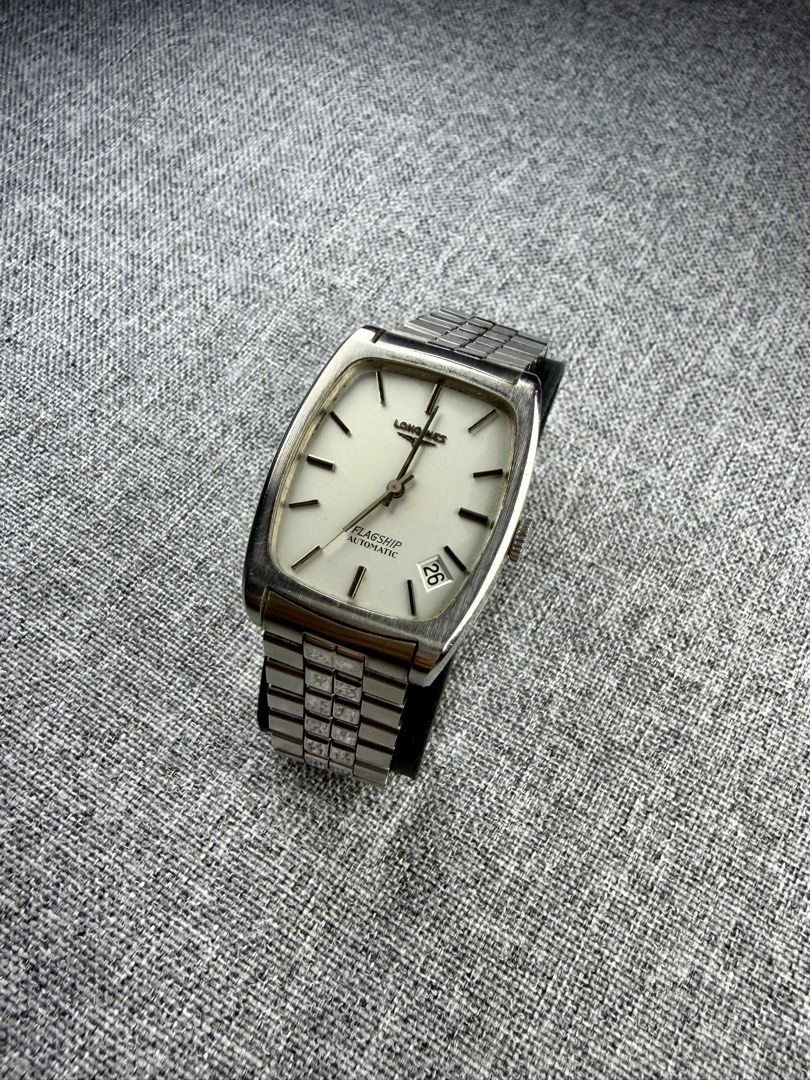 Vintage Longines Flagship (Category: Men's Watches) located in Bacoor. Submitted by offtheclock (Listing ID 1464470536, Image 1). Description: Vintage Longines Flagship Condition: Pre-owned Reference No: 16823543 Movement: Automatic Self Winding (6651) Power Reserve: Approximately 40 Hours Material: Stainless Steel with a Brushed Bezel Surface and Polished Case Flanks Case Diameter: 28x37mm (Hesalite Acrylic Crystal) Dial: Matte Brushed Silver-Wh