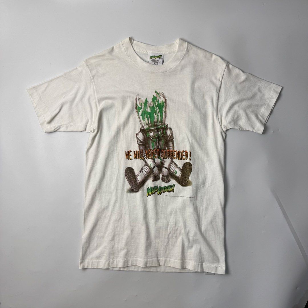Vintage Mars Attack (Category: Tshirts & Polo Shirts ) located in Quezon City. Submitted by beastmnl (Listing ID 1464420391, Image 1). Description: Dimension 20 width 30 length .
