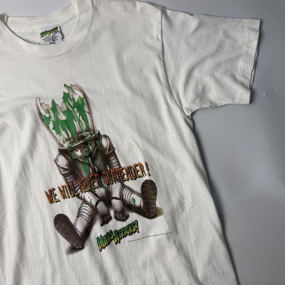 Vintage Mars Attack (Category: Tshirts & Polo Shirts ) located in Quezon City. Submitted by beastmnl (Listing ID 1464420391, Image 3). Description: Dimension 20 width 30 length .
